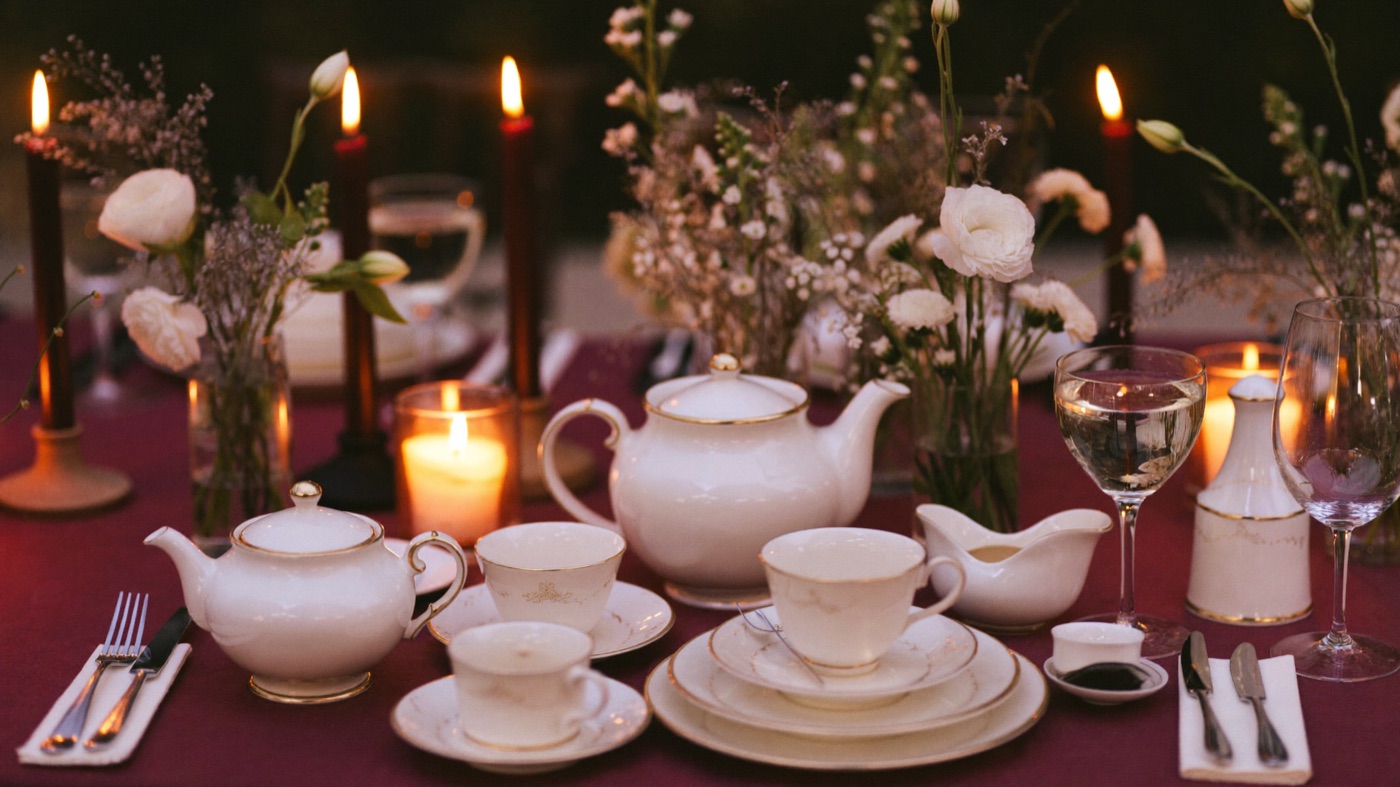 Wedding tea table setting
